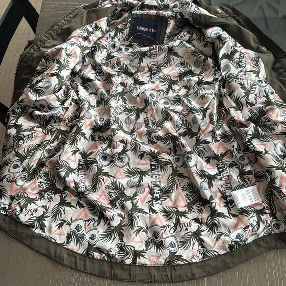 Limited Too Girl’s Size M10/12 Olive Green Lightweight Casual Jacket Zip Up NWOT - Picture 8 of 12